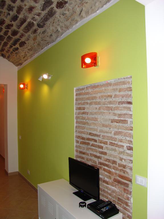 Incentro Apartments Милацо Екстериор снимка